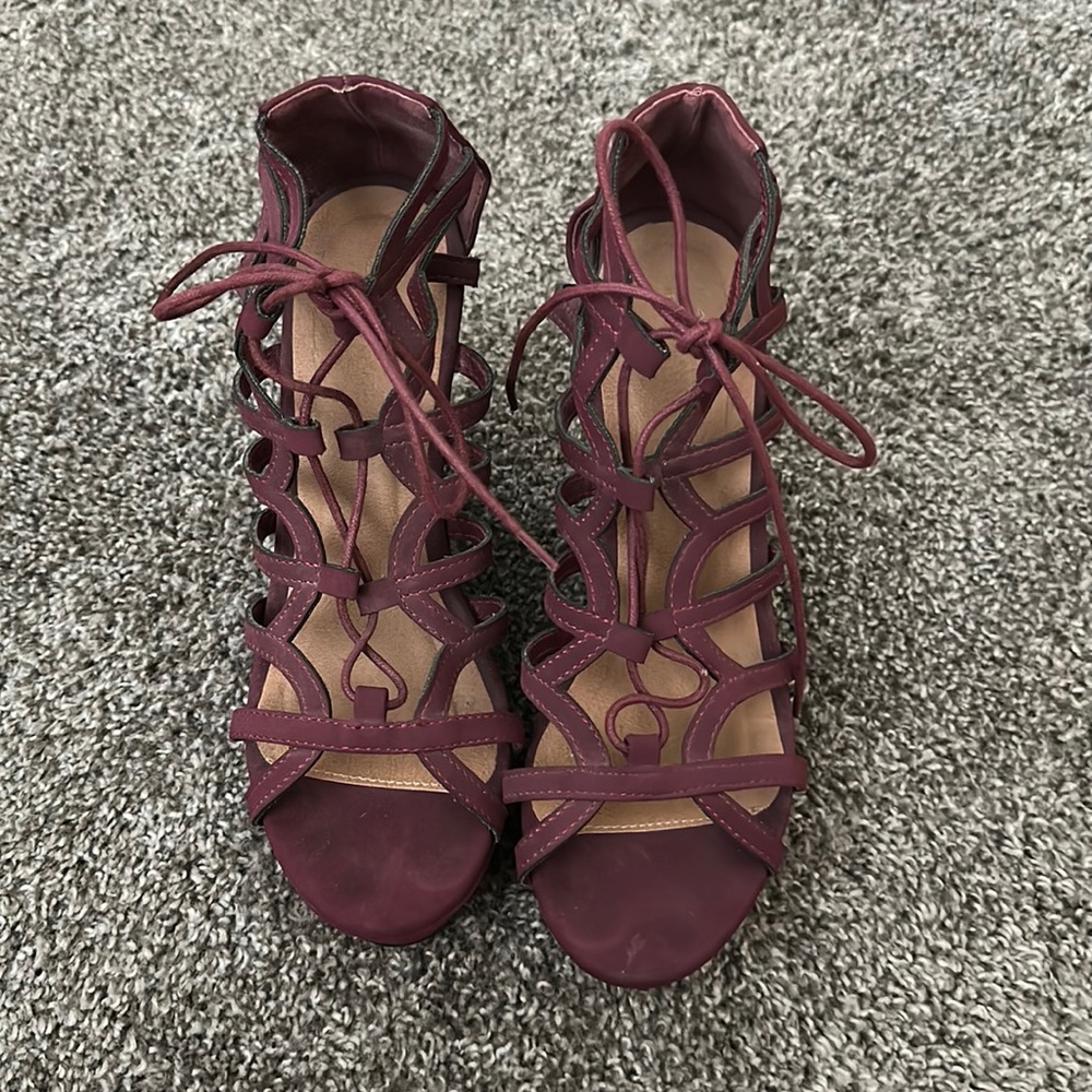 Maroon Wedges